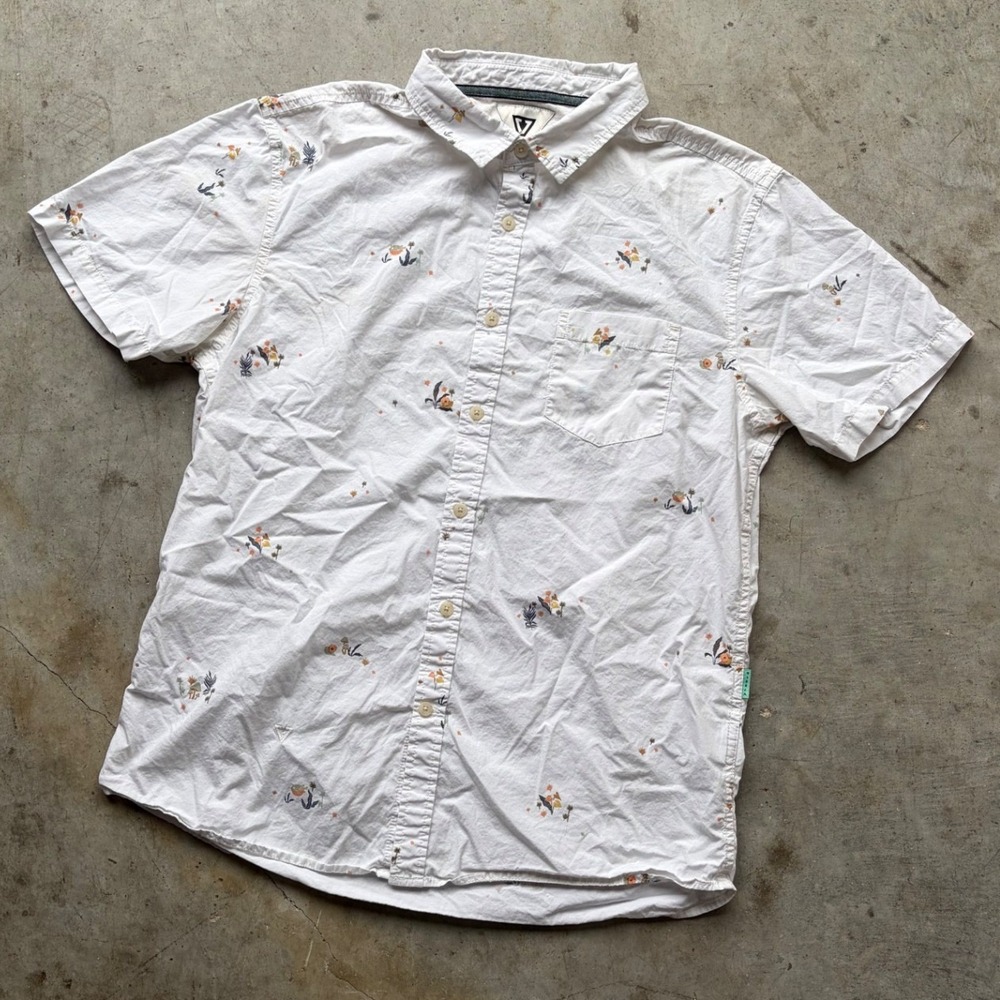 Vissla Mens Medium White Floral Organic Cotton Short Sleeve Button Down Shirt